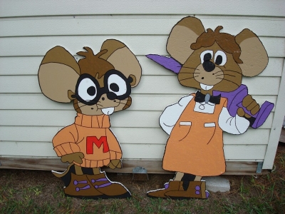 Albert & Father Mouse ('Twas the Night Before Christmas)